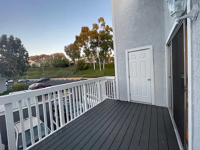 3 bed, 1185 sqft, $4,195 — Photo 3