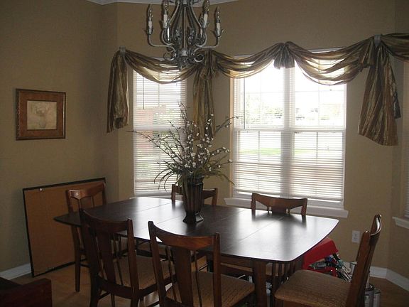 4th image of 122 Sunfish Ave