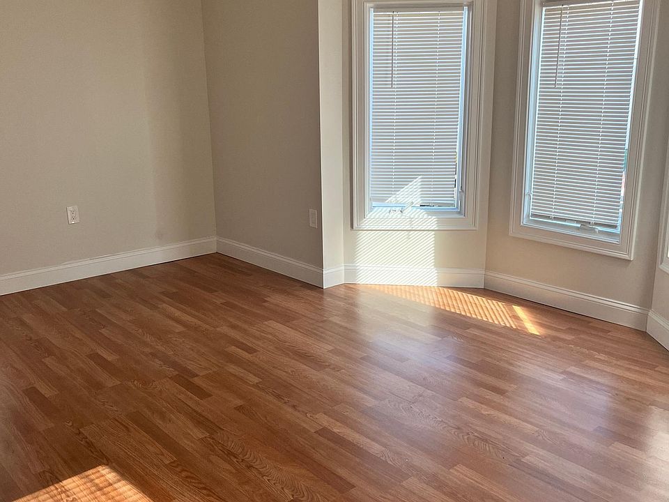 2nd image of 34 Marcella St APT 2