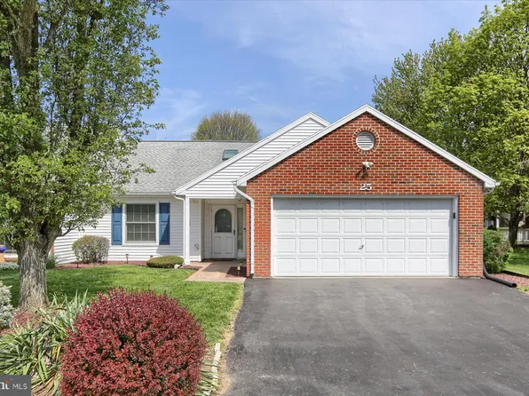 25 Westfields Dr, Mechanicsburg, PA 17050