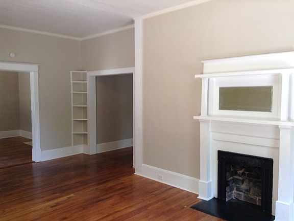 4th image of 1217 S Lafayette St