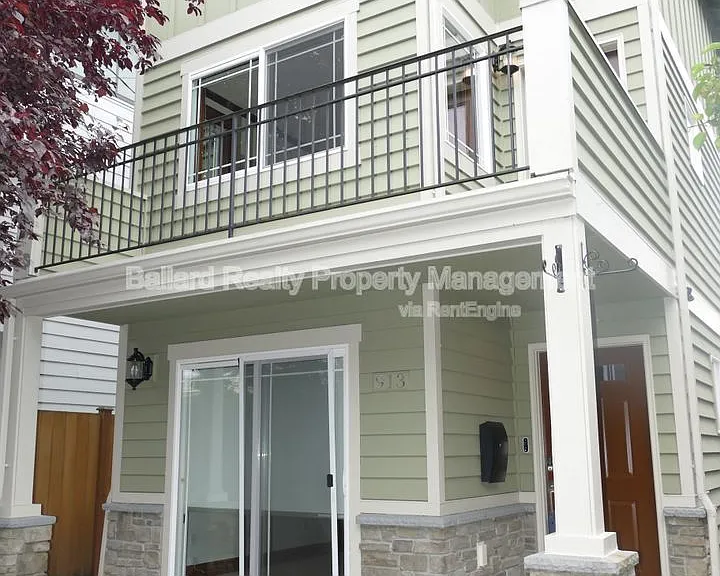 913 NW 51st St — Photo 1