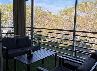 6300 NW 2nd Ave APT 403, Boca Raton, FL 33487