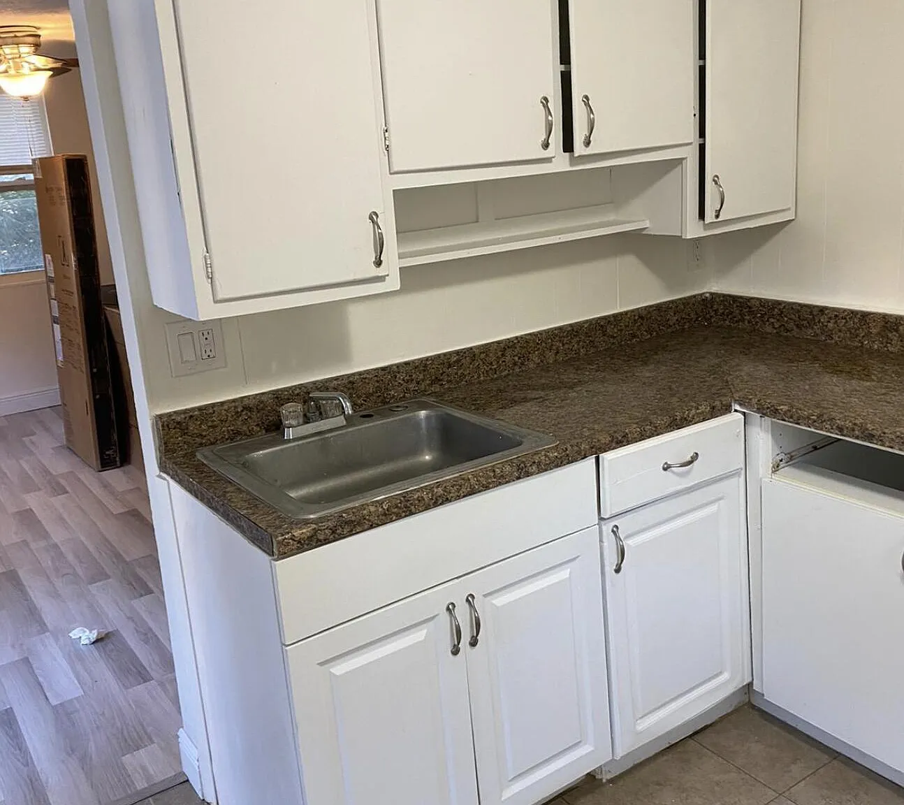 1 bed, 1.0 bath, 700 sqft, $1,350 — Photo 3