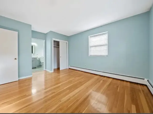 217 Neponset Ave Unit 33, Dorchester, MA 02122