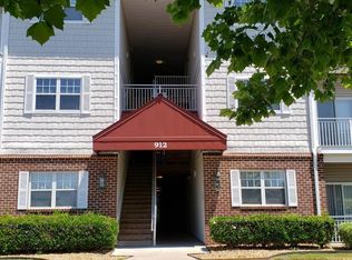 912 Southmoor Dr UNIT 104, Virginia Beach, VA 23455