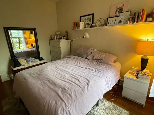 (04) 32-38 W. Patterson Avenue