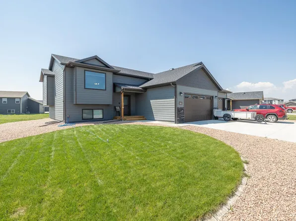 551 Antietam Dr, Box Elder, SD 57719