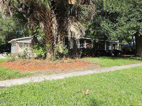 3rd image of 6508 Kinlock Dr W