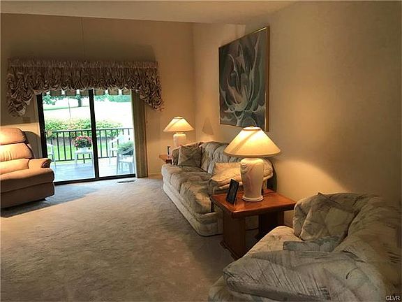 4th image of 3626 Brandford Ct