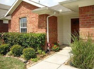 5327 Coast Line St, Baytown, TX 77521