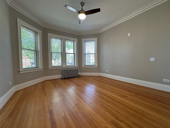 4th image of 6558 S Fairfield Ave #2