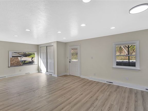 5th image of 1251 Patton Dr