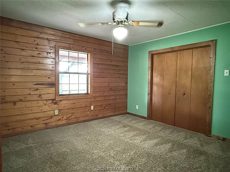 9581 Valley View Dr — Photo 16
