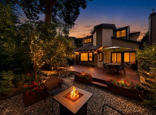1741 Rufus Dr, North Vancouver, BC V7J 3L8