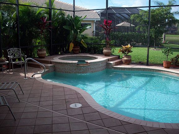 3rd image of 8430 Sedonia Cir