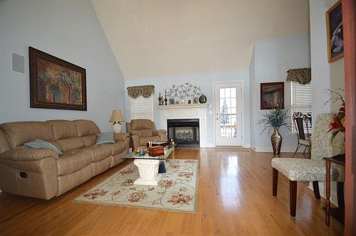 2nd image of 249 Riverrun Dr