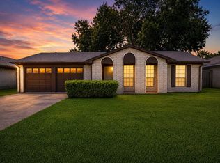 8918 Indian River Dr, Houston, TX 77088