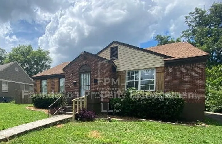 3182 Crump Ave — Photo 1