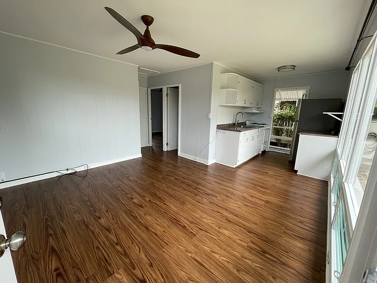 557B Olomana St #1 — Photo 7