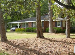 107 E 2nd Ave, Colbert, GA 30628