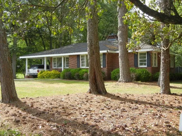 107 E 2nd Ave, Colbert, GA 30628