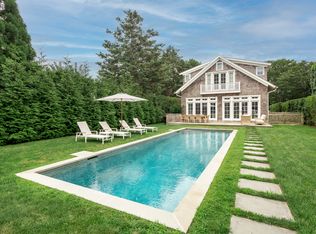 133 & 135 Toylsome Ln, Southampton, NY 11968