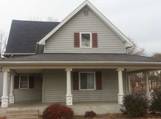 728 1/2 Powell St, Lebanon, IN 46052