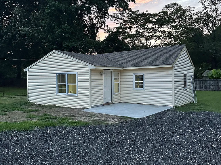 346A Hurdle Dr — Photo 1