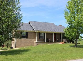 156 Mockingbird Hill Dr, Richmond, KY 40475