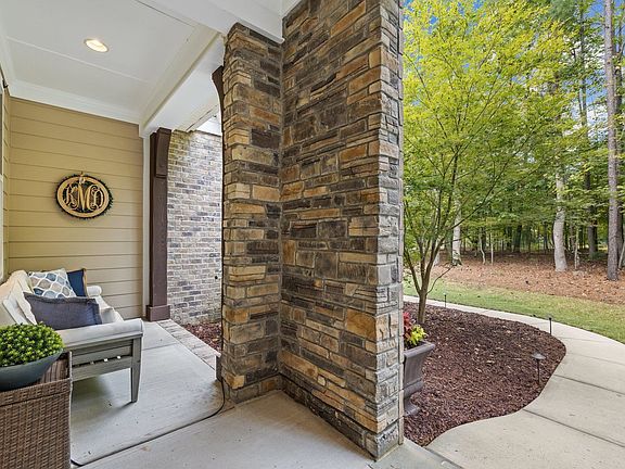 5th image of 2237 Greenbrook Ln