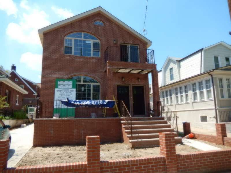 1st image of 10540 Ditmars Blvd