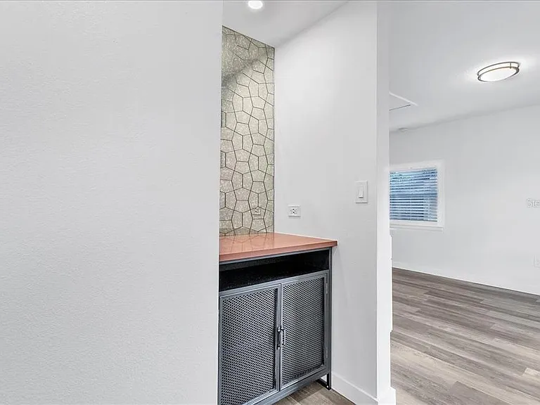 6008 N Tampa St #2 — Photo 11