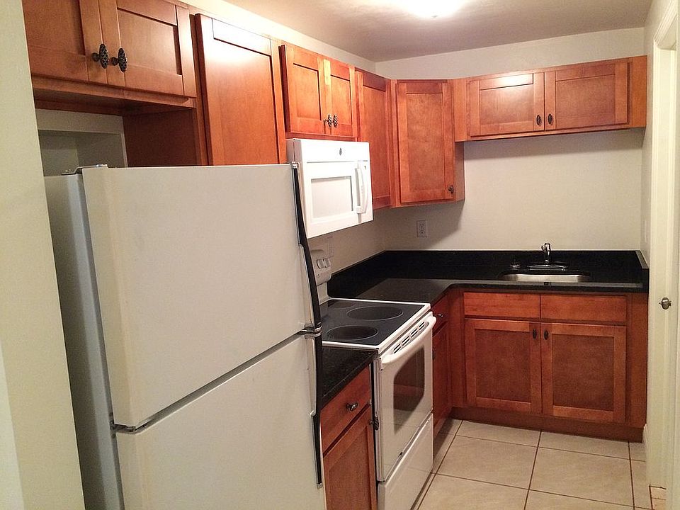1st image of 3117 Saint Charles St