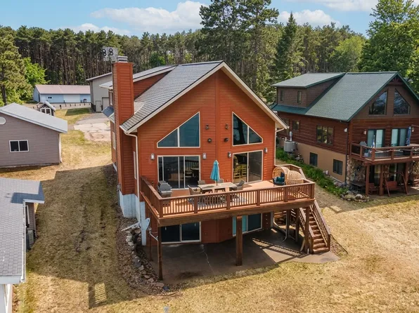 902 Sunrise Beach Dr, Clear Lake, WI 54001