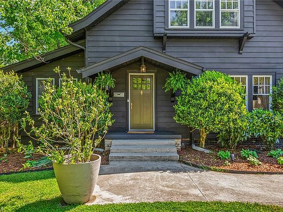 3rd image of 413 Edgedale Dr