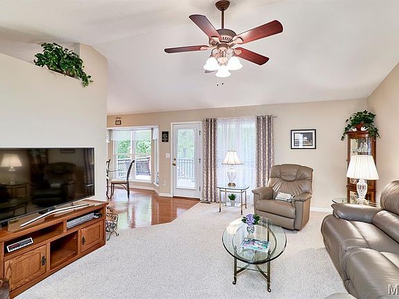 5th image of 9852 Sand Castle Dr