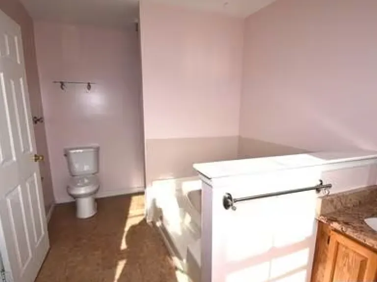 162 Salem Rd — Photo 20