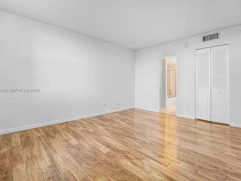 250 Jacaranda Dr #508 — Photo 9