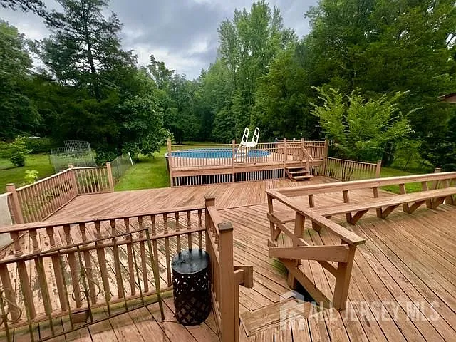 295 Pleasant Valley Rd — Photo 17