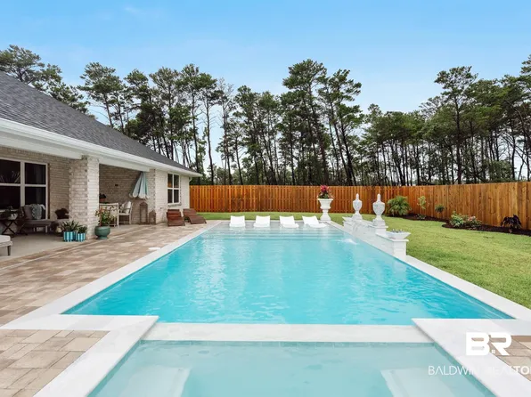 1536 Colony Parke Dr, Gulf Shores, AL 36542