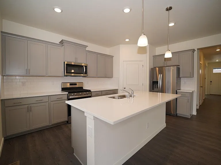 2219 Fiadore Trl — Photo 1