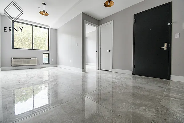 Rented by ERNY LLC | media 4