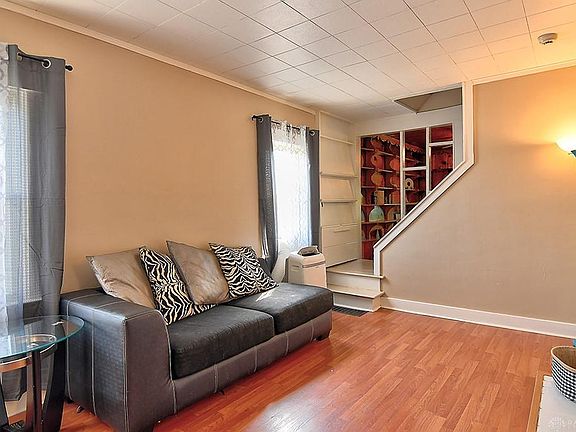 4th image of 248 E Maplewood Ave