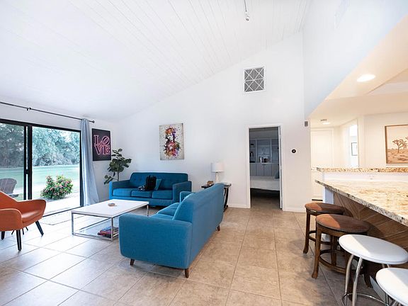 5th image of 40209 Baltusrol Cir