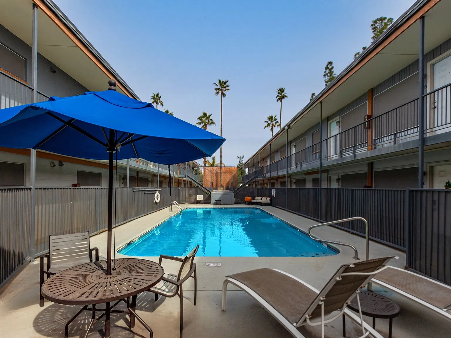 Decco 109 | Tempe Apartments — Photo 3