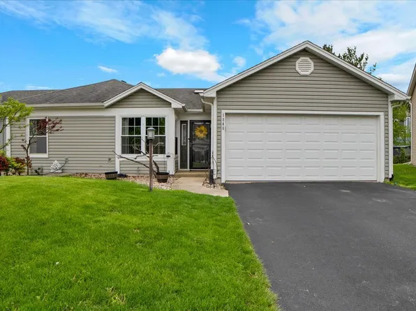 1846 Shetland Rd, Naperville, IL 60565