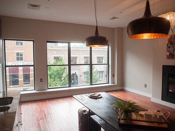 2nd image of 419 S 8th St Suite 201