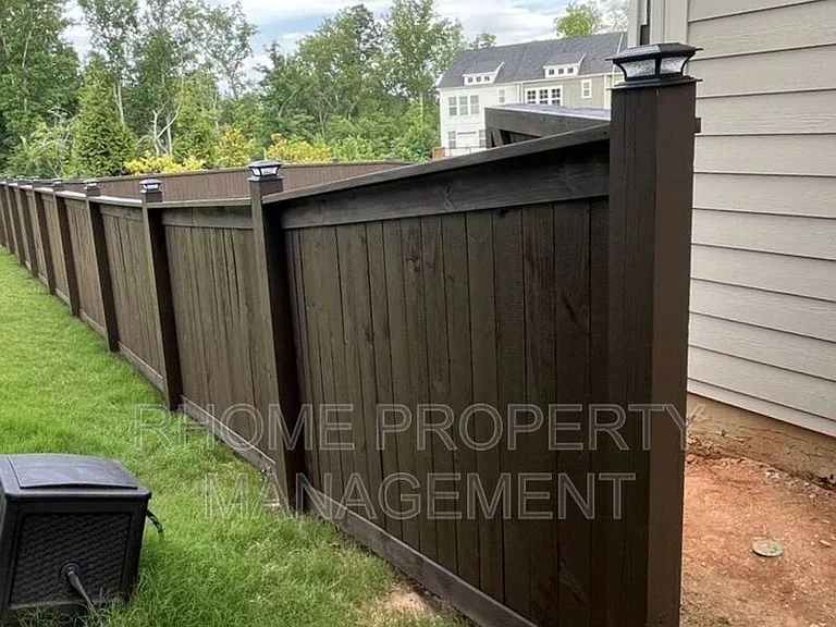 4349 Northmark Ln — Photo 77