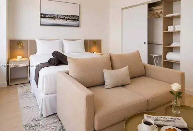 Studio, 1.0 bath, 392 sqft, $3,000 — Photo 4